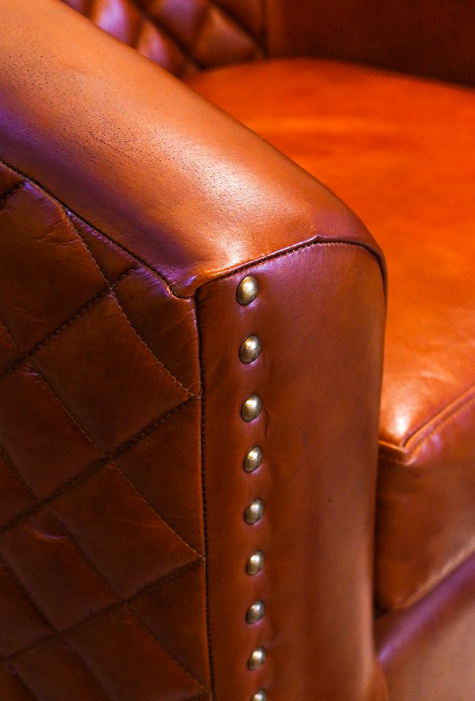 Diamond Leather Armchair 2.0
