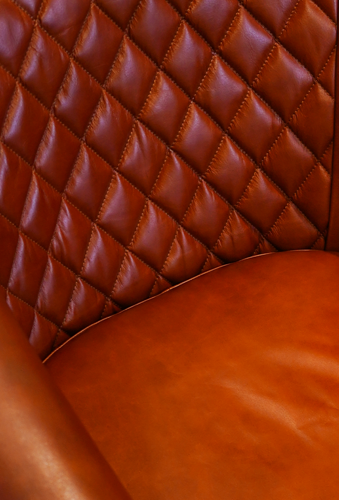 Diamond Leather Armchair 2.0